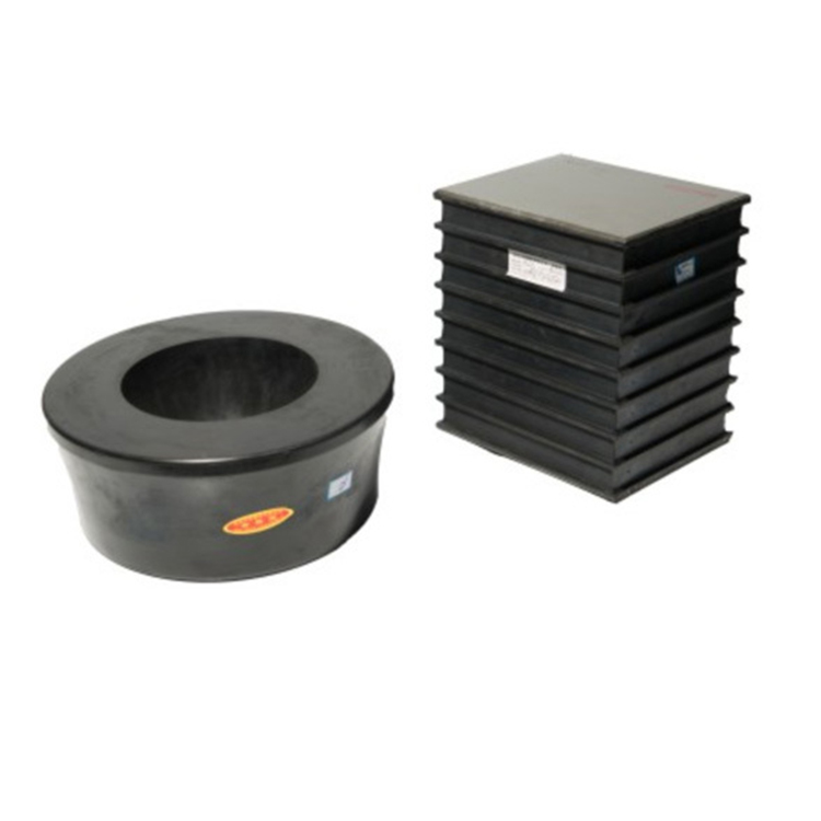 SS4系列(liè)牽引橡(xiàng)膠堆、橡(xiang)膠堆