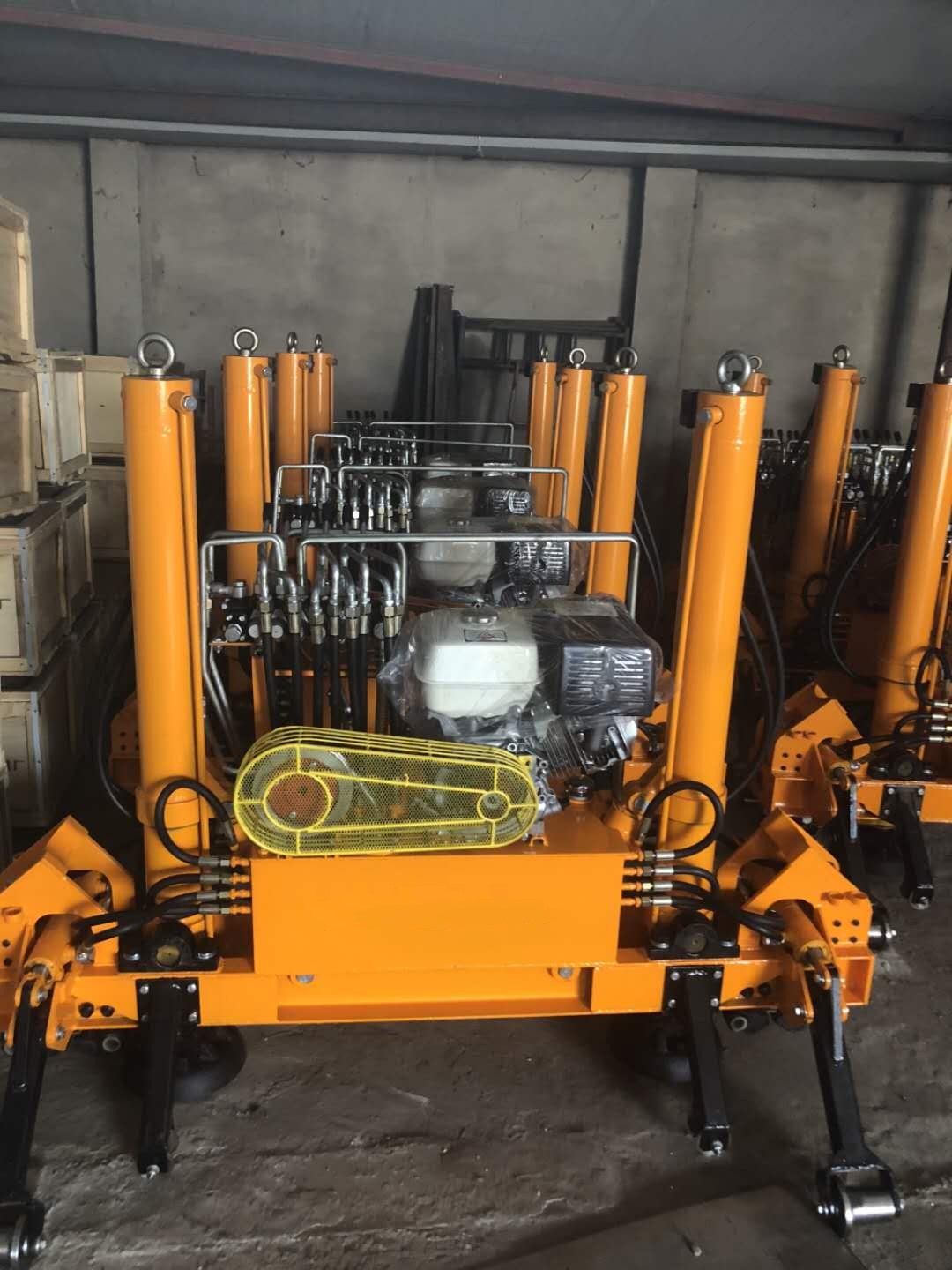 YQBJ-300x125型高行程液(yè)壓起撥道機