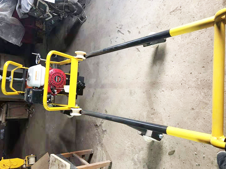 NCM-4.0型内燃(ran)道岔打磨機