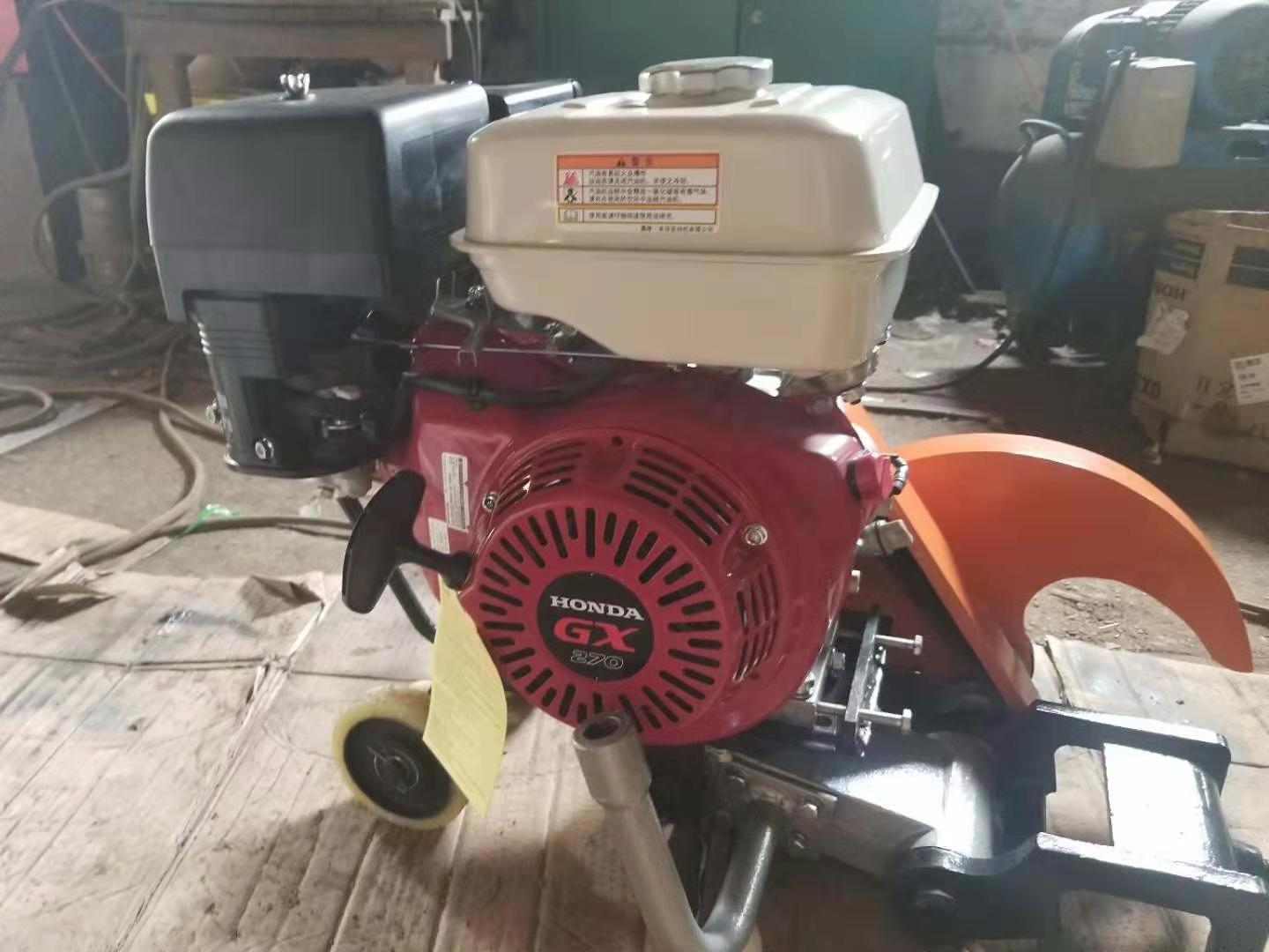 NQG-6.5II型内燃鋼軌(gui)鋸軌機 