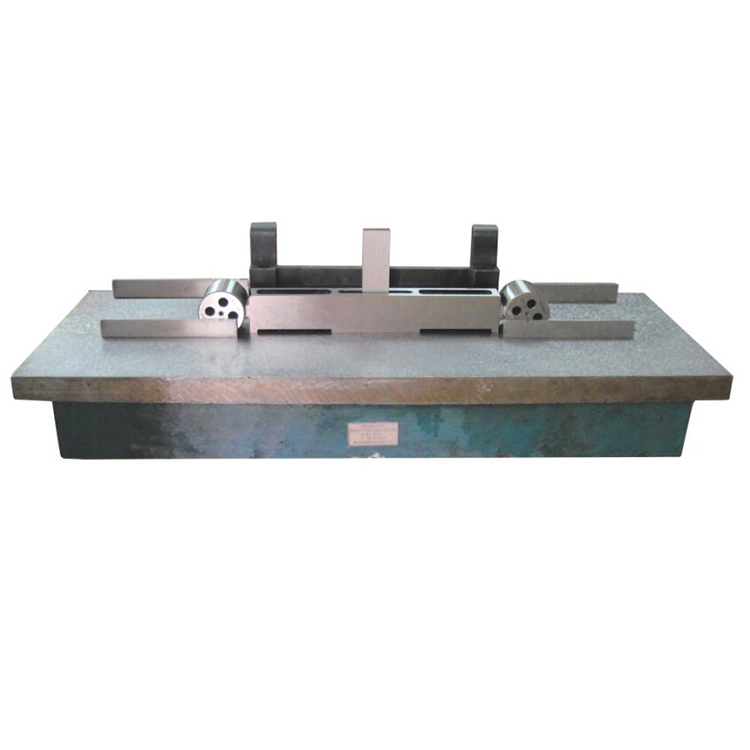 量塊式輪徑(jing)測量器示值(zhi)誤差檢具