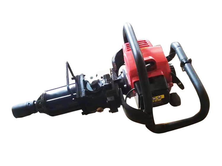 NLB-550型手提(ti)式内燃螺(luó)栓扳手